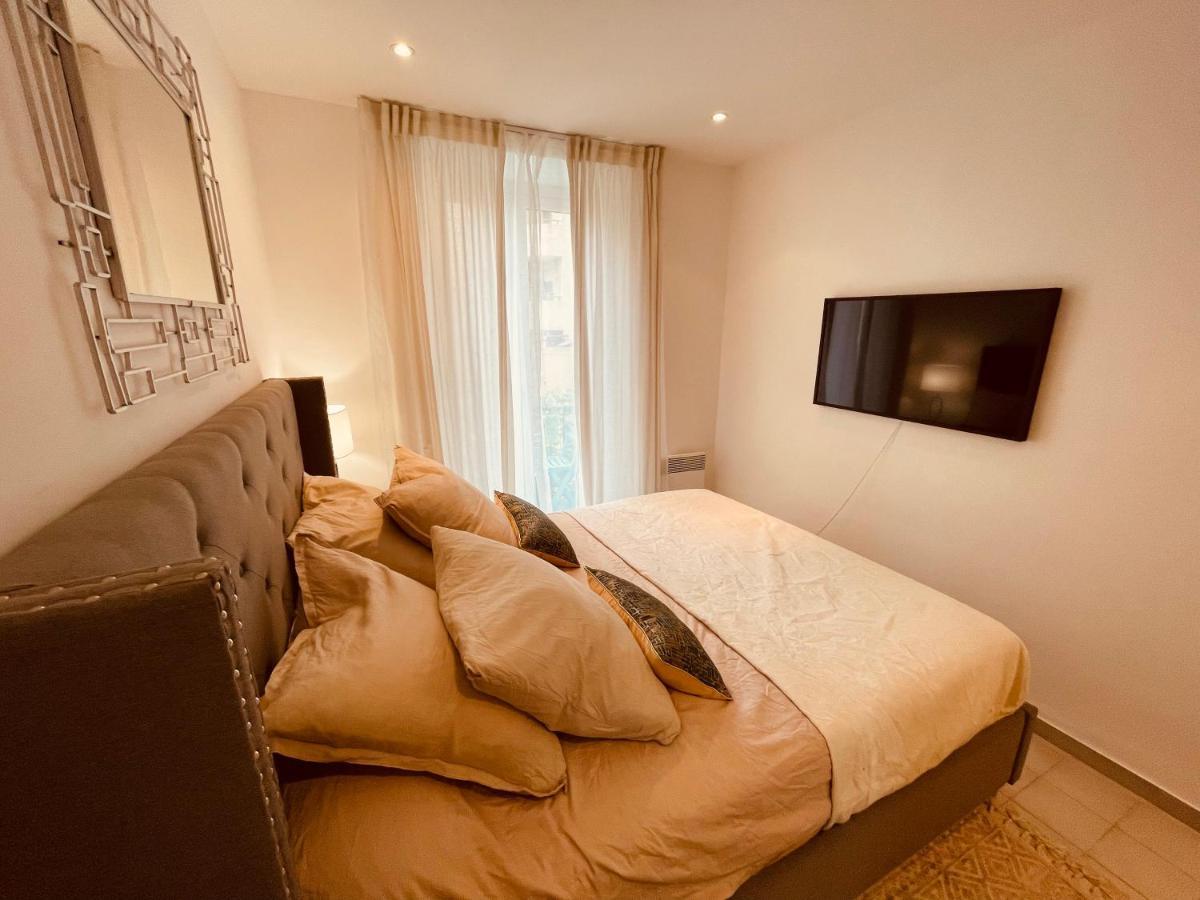 Nice Renting - Paganini - Spacious Apartment - 2 Bedrooms - King Bed - Bathtub - Heart Of Nizza Exterior foto