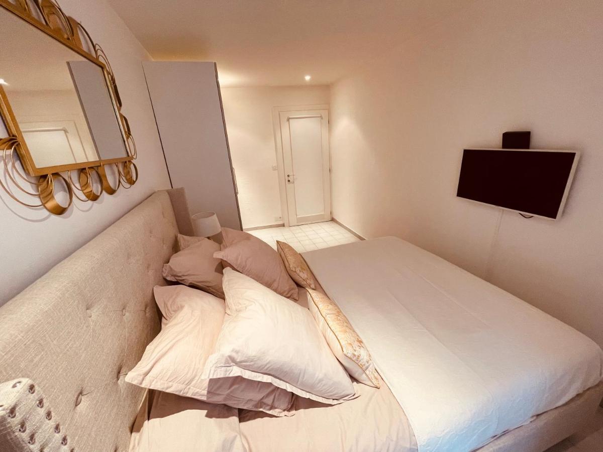 Nice Renting - Paganini - Spacious Apartment - 2 Bedrooms - King Bed - Bathtub - Heart Of Nizza Exterior foto
